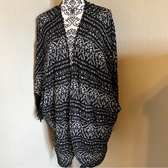 Free People  Black Sweater Cardigan Rugged Fringe - Picture 3 of 9